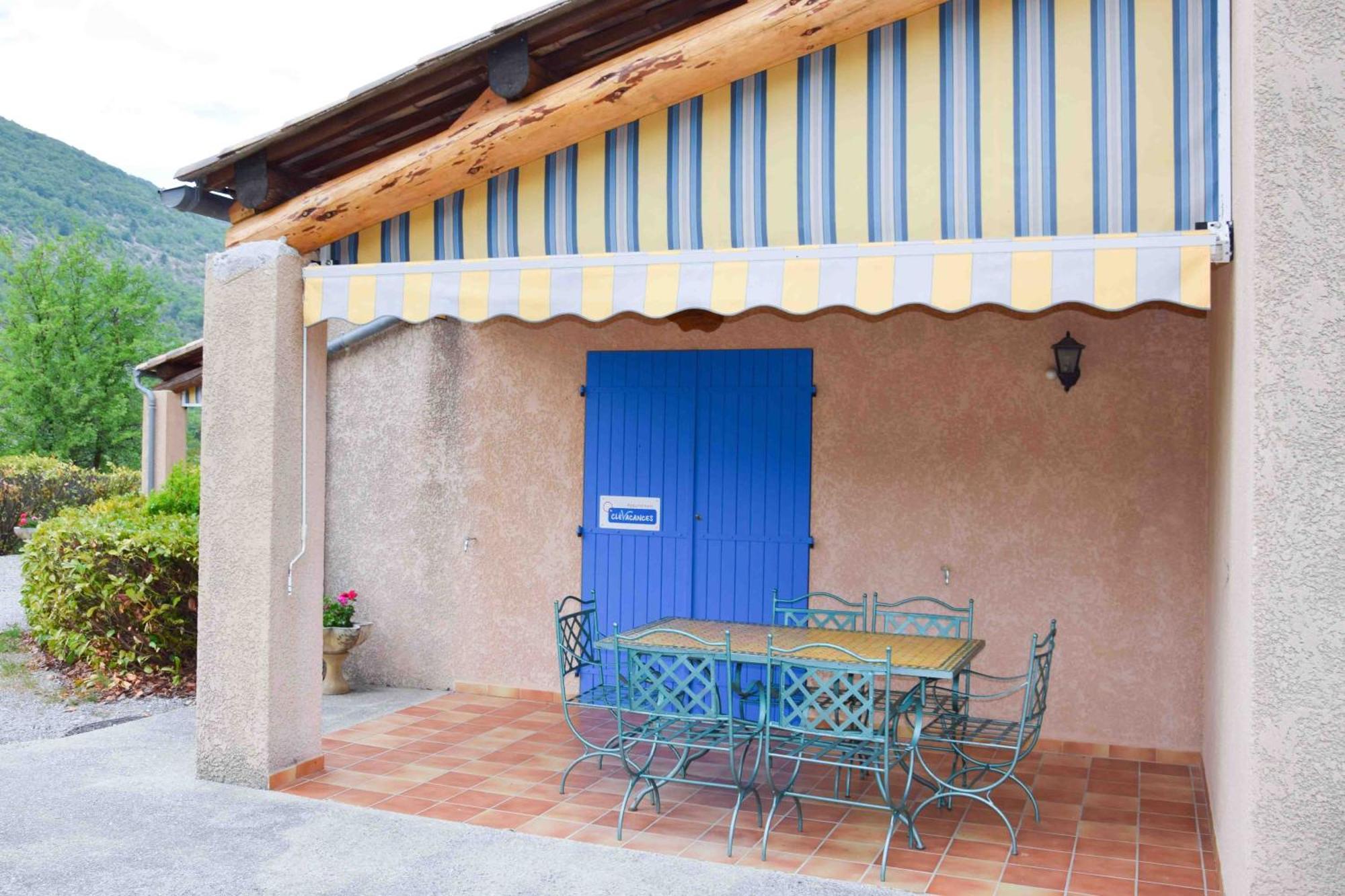 Les Grands Pres Des Baronnies Guest House La Roche-sur-le-Buis Exterior photo