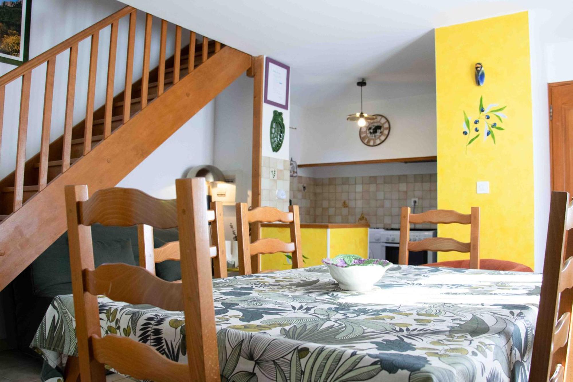 Les Grands Pres Des Baronnies Guest House La Roche-sur-le-Buis Exterior photo